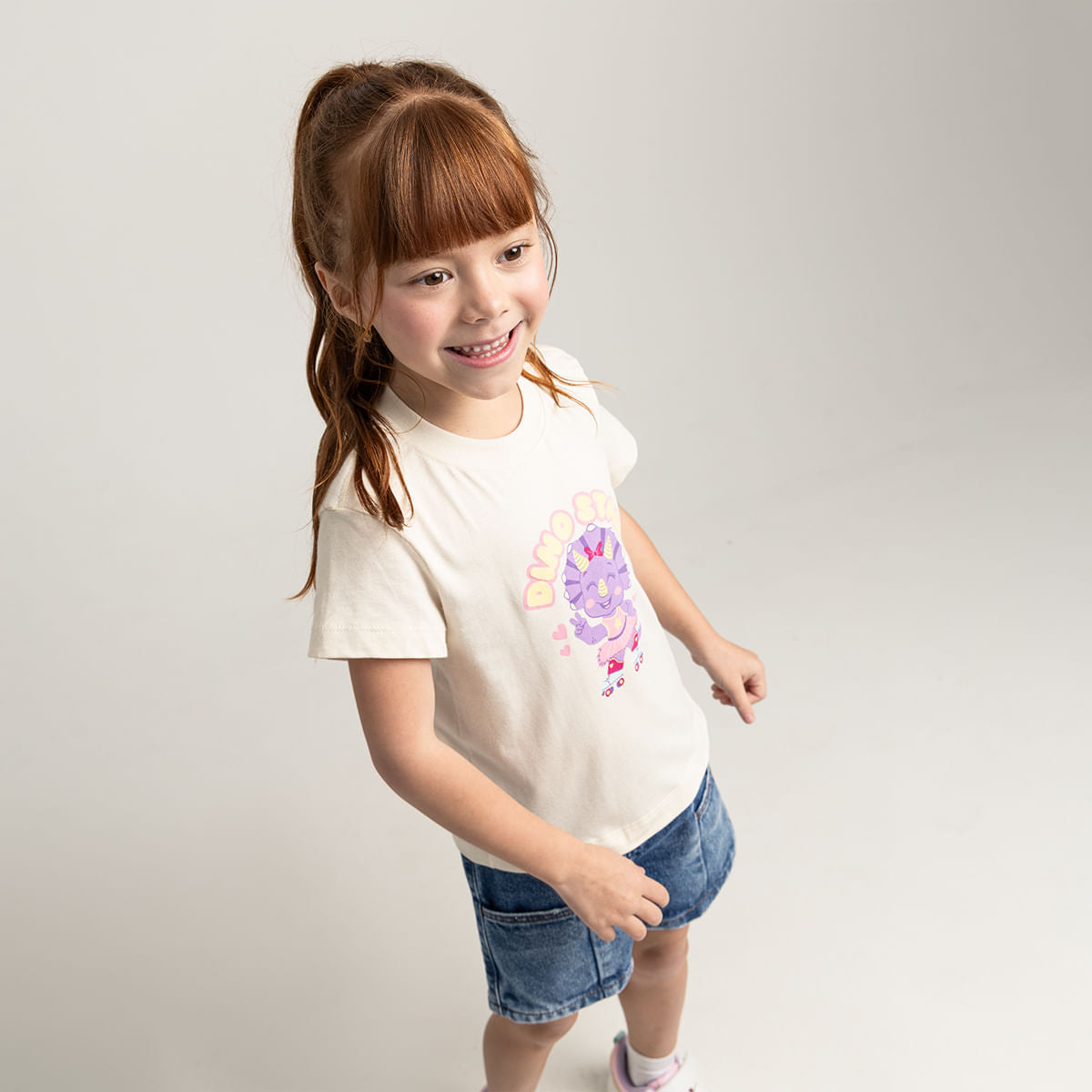 short-sleeve-t-shirt-for-girl-42245311
