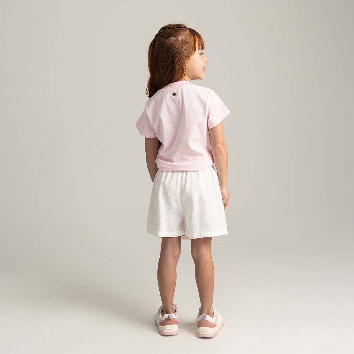 short-sleeve-t-shirt-for-girl-42245312
