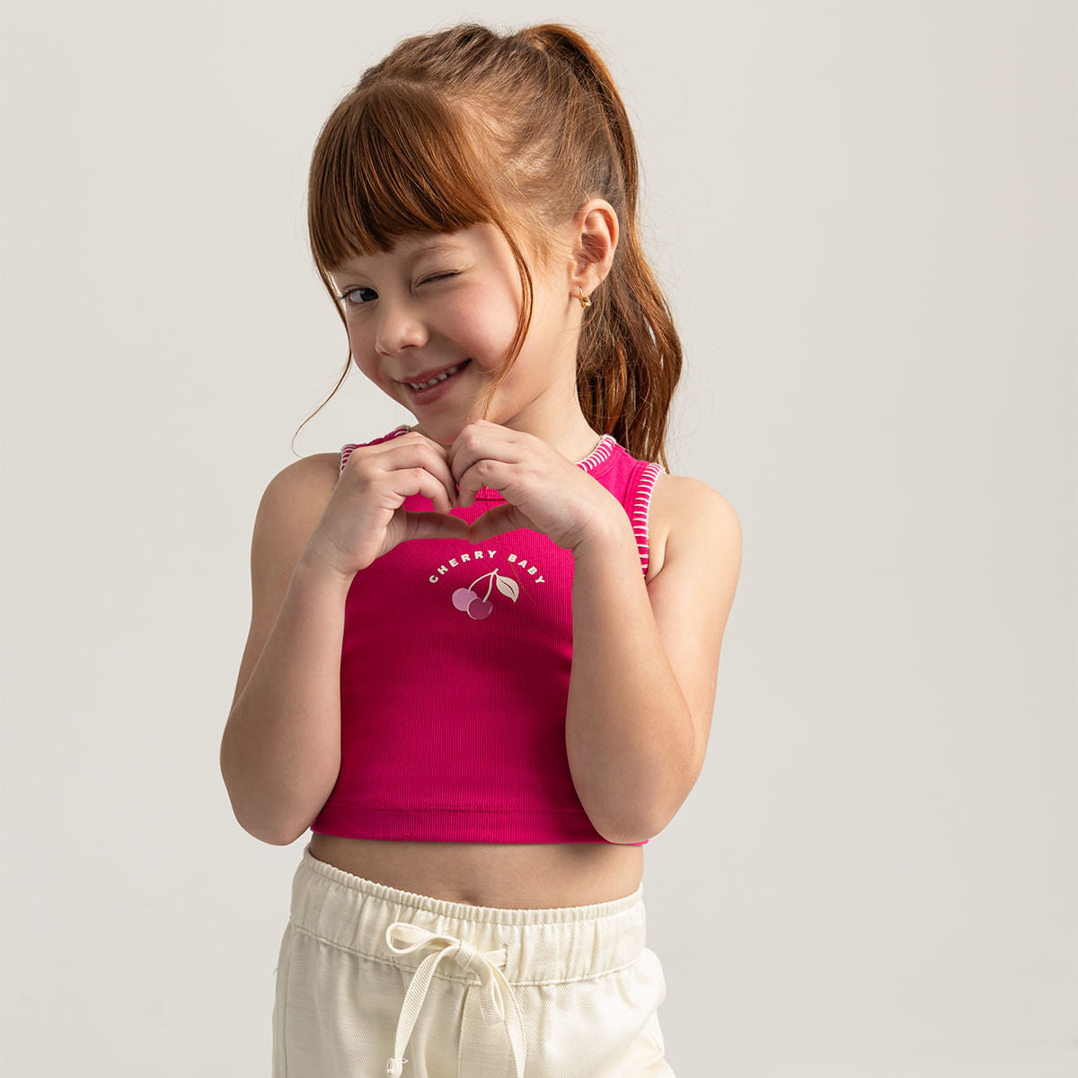 sleeveless-t-shirt-for-girl-42245411