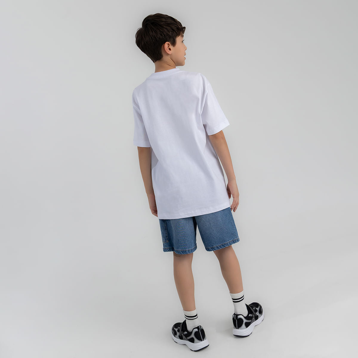 boy-short-sleeve-t-shirt-raised-graphic