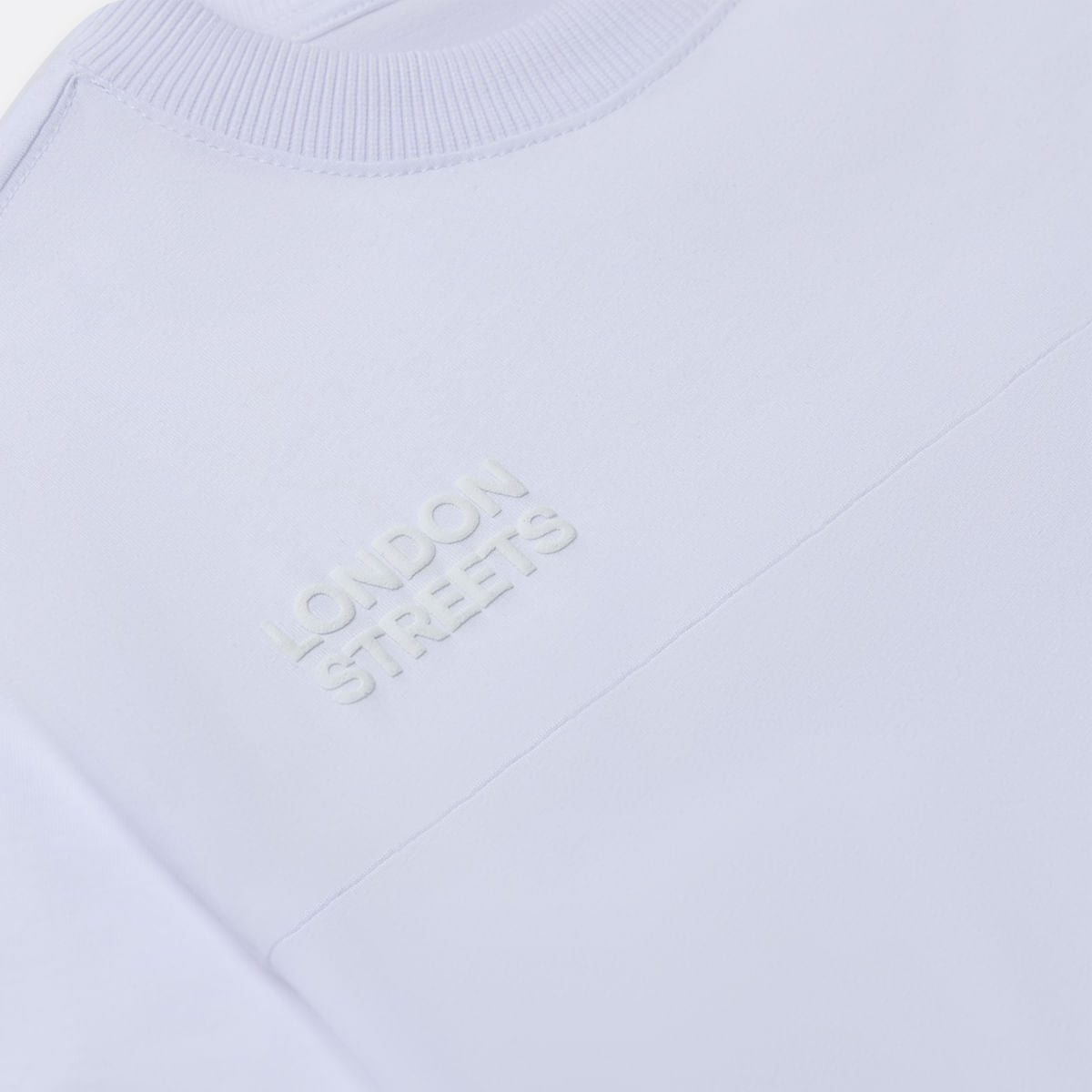 boy-short-sleeve-t-shirt-raised-graphic