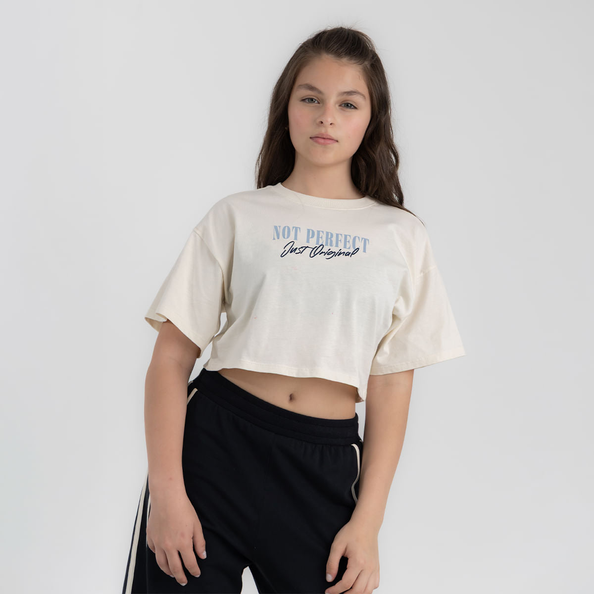 girl-two-piece-set-crop-t-shirt-wide-leg-joggers