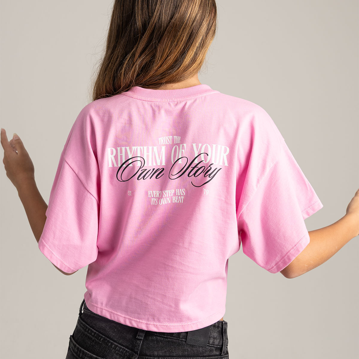 short-sleeve-crop-top-for-girl-52347291