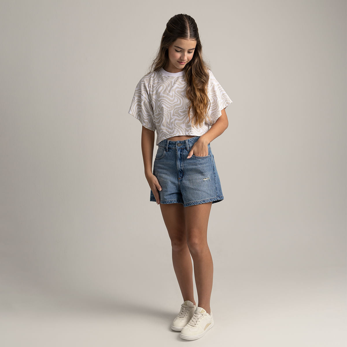 short-sleeve-crop-top-for-girl-52347292