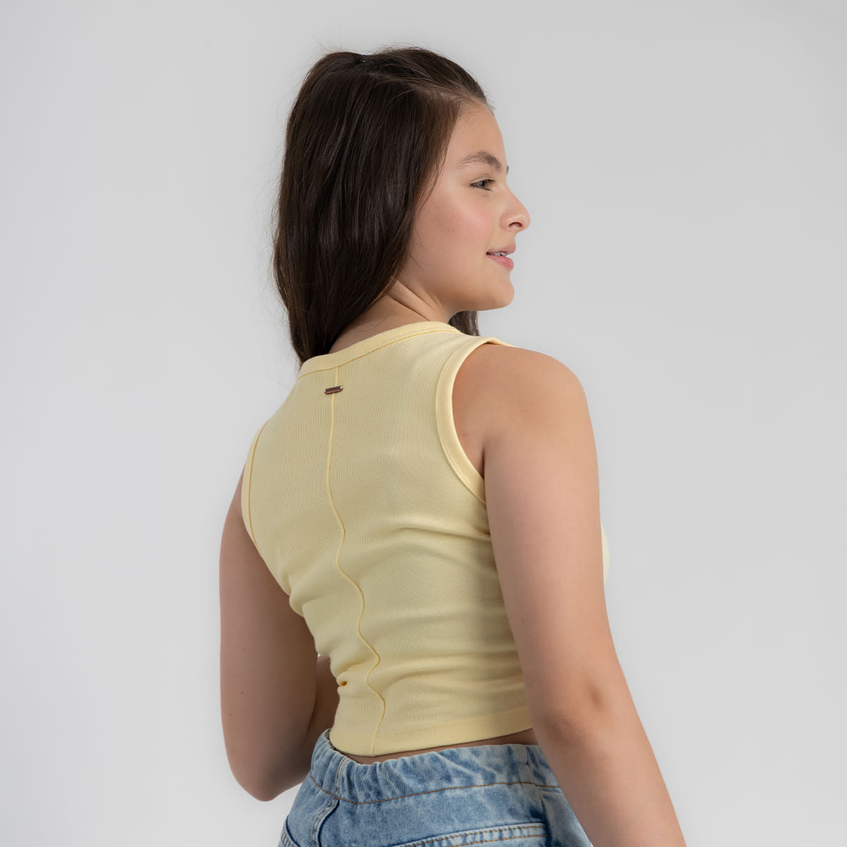 sleeveless-crop-top-for-girl-52347331