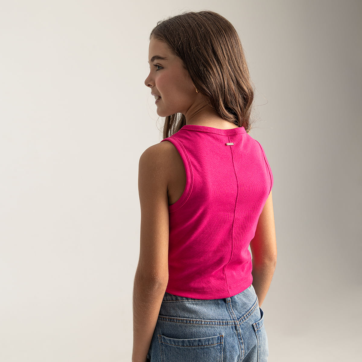 sleeveless-crop-top-for-girl-52347333