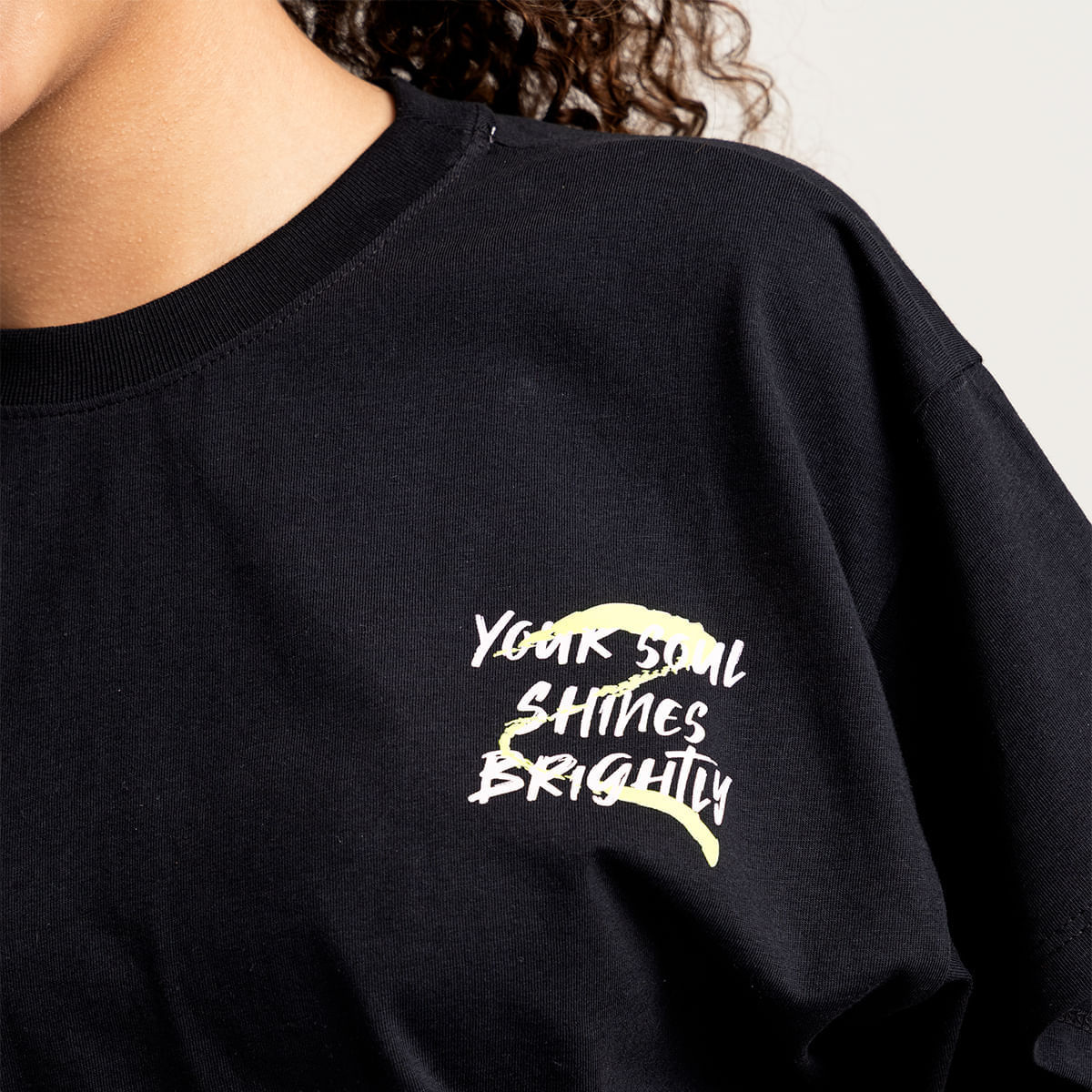 short-sleeve-crop-top-for-girl-52347461