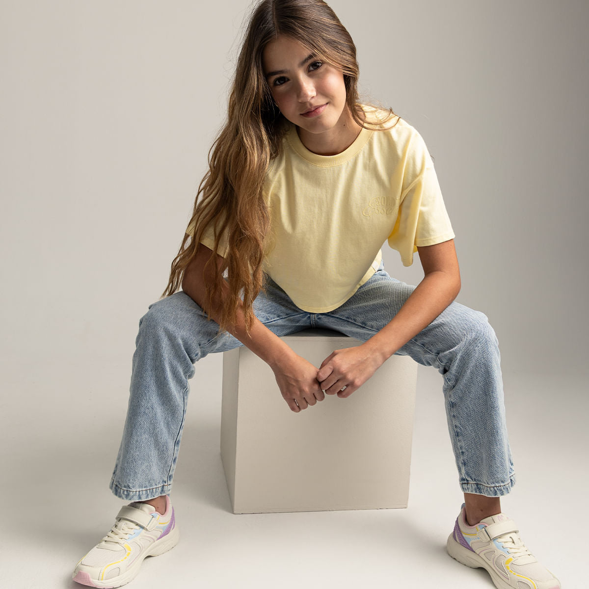 short-sleeve-t-shirt-for-girl-52347551