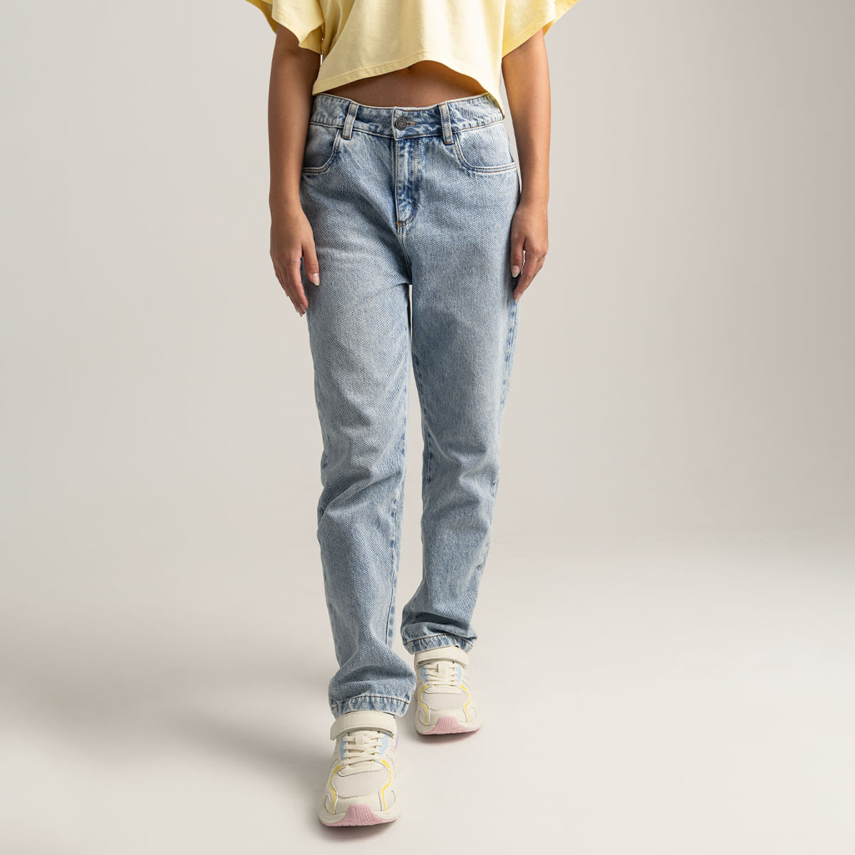 boyfriend-jeans-for-girl